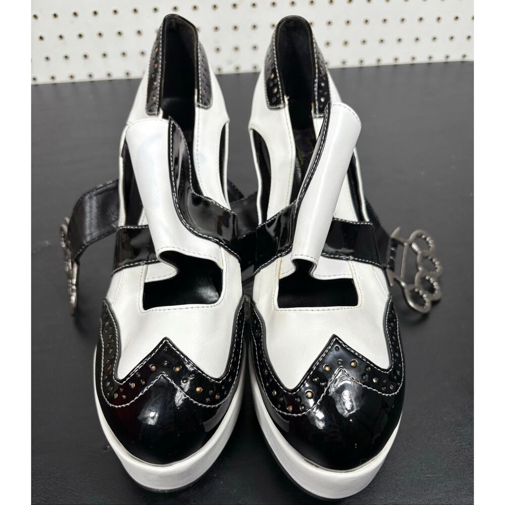 Funtasma patent leather brass knuckle buckle heels size 10 - Picture 8 of 14